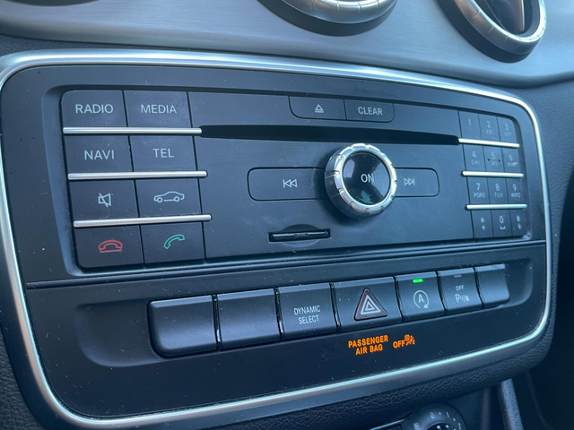 Mercedes-Benz CLA Shooting Brake 180 AMG PANO NAP