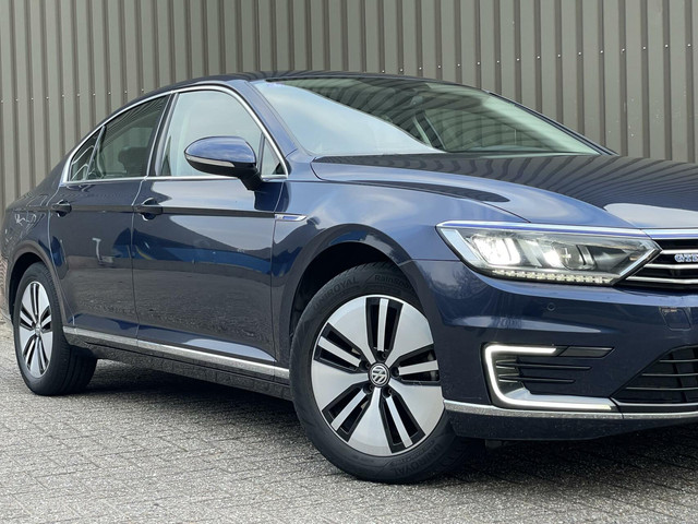 Volkswagen Passat 1.4 TSI GTE Plug-in DSG sedan 2017 1e eig