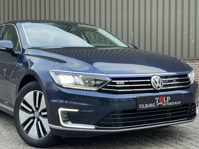 Volkswagen Passat 1.4 TSI GTE Plug-in DSG sedan 2017 1e eig