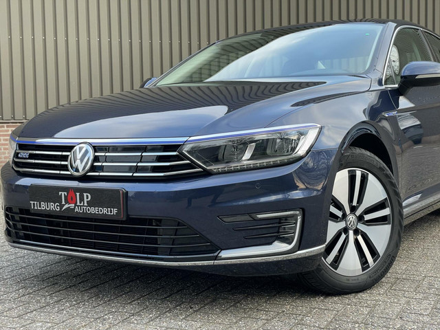 Volkswagen Passat 1.4 TSI GTE Plug-in DSG sedan 2017 1e eig