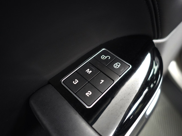 Land Rover Range Rover Sport 2.0 P400e Autobiography Dynamic- Panoramisch dak, Memory Seats, Koelkast, Head Up, Meridian, Stuur Stoelverwarming, Xenon Led
