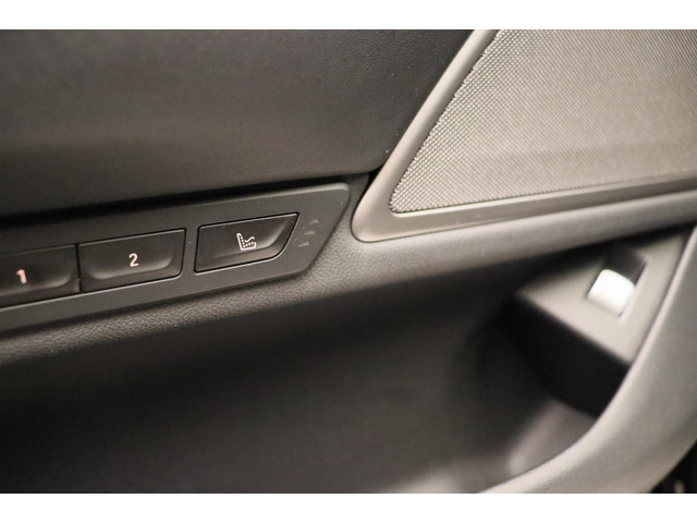 BMW 7 Serie 745e High Executive *M Sport* Xpel Massage 394 pk Panorama dak
