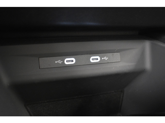 CUPRA Formentor 1.4 e-Hybrid Perform EL Trekhaak 360ºCamera Virtual 19 Keyless