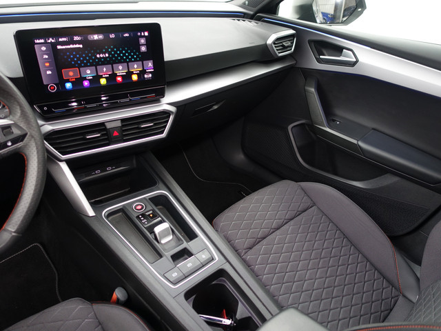 Seat Leon Sportstourer 1.5 eTSI FR Launch Edition Aut- Panoramadak, Beats Audio, Stuur Stoelverwarming, Sfeerverlichting, Ada Cruise, Carp
