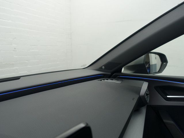 Seat Leon Sportstourer 1.5 eTSI FR Launch Edition Aut- Panoramadak, Beats Audio, Stuur Stoelverwarming, Sfeerverlichting, Ada Cruise, Carp