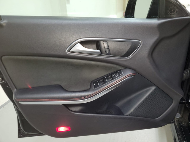 Mercedes-Benz CLA Shooting Brake 180 AMG Night Edition Plus | Automaat | Navi | Half leder | Facelift