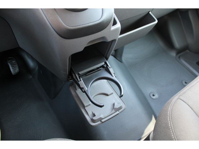 Ford E-Transit Trend 350 L2H2 198KW RWD 68KWH