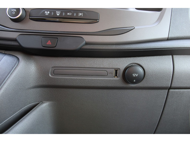 Ford E-Transit Trend 350 L2H2 198KW RWD 68KWH