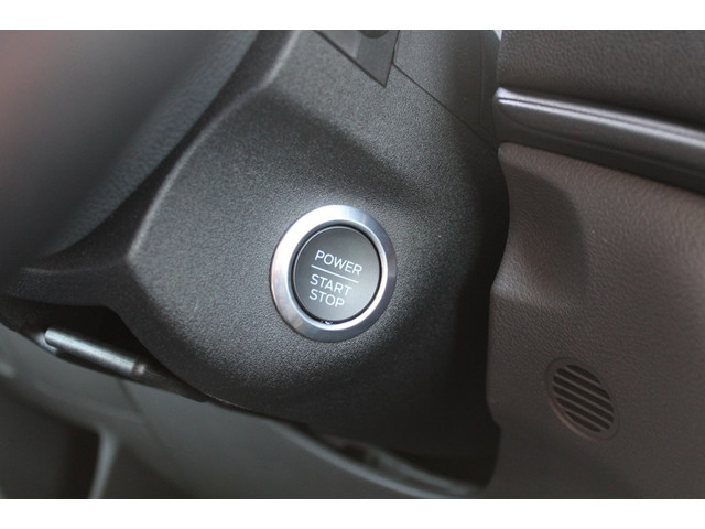 Ford E-Transit Trend 350 L2H2 198KW RWD 68KWH