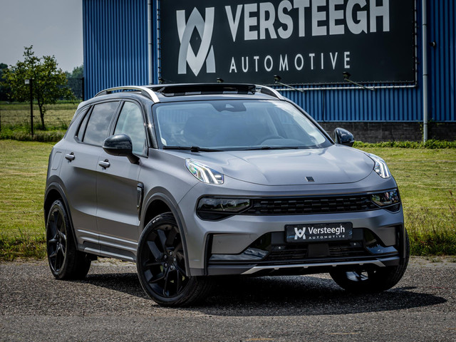 Lynk & Co 01 1.5 Plug-In Hybrid 262pk | Satin Dark Grey | Blacked Out