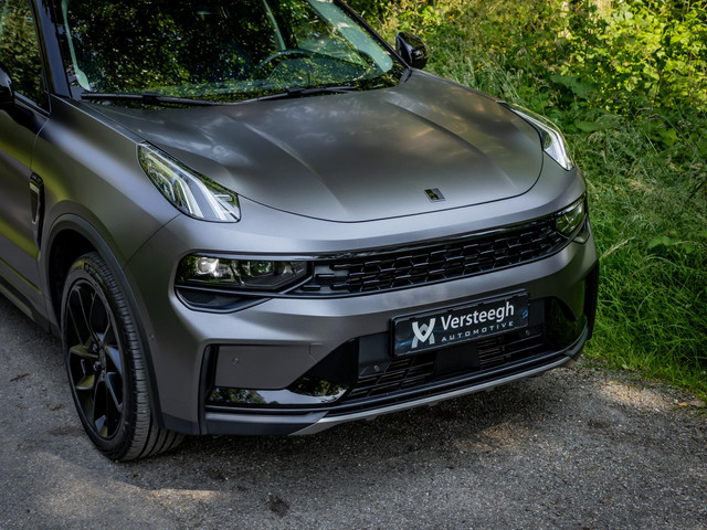 Lynk & Co 01 1.5 Plug-In Hybrid 262pk | Satin Dark Grey | Blacked Out