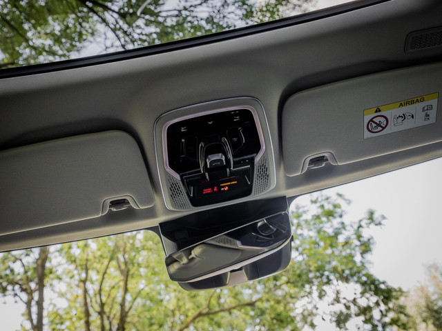 Lynk & Co 01 1.5 Plug-In Hybrid 262pk | Satin Dark Grey | Blacked Out