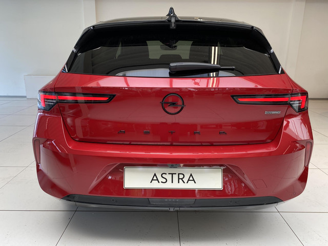 Opel Astra 1.6 TURBO Hybrid 180pk Level 4 (GS) Opel Astra 1.6 TURBO Hybrid 180pk | Ultimate | Navigatie | Head-up Display | 360° Camera |