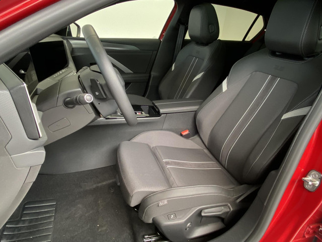 Opel Astra 1.6 TURBO Hybrid 180pk Level 4 (GS) Opel Astra 1.6 TURBO Hybrid 180pk | Ultimate | Navigatie | Head-up Display | 360° Camera |