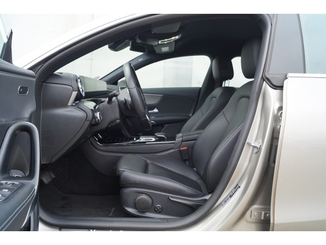 Mercedes-Benz CLA Shooting Brake 200 163pk Business Solution Pro -LEER-
