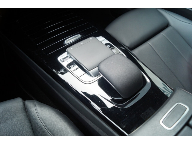 Mercedes-Benz CLA Shooting Brake 200 163pk Business Solution Pro -LEER-