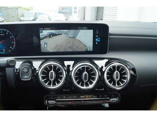 Mercedes-Benz CLA Shooting Brake 200 163pk Business Solution Pro -LEER-