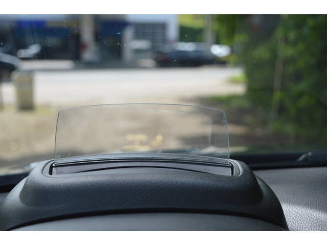 Mercedes-Benz GLE 500 e 4MATIC Head-up dealer onderhouden