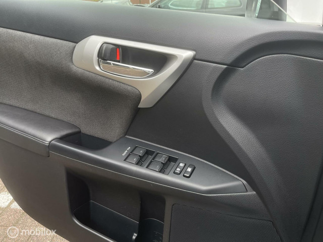 Lexus CT 200h Hybrid|Navigatie|Climate|Led|Dealer onderhoud|