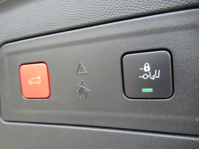 Peugeot 508 SW 1.6 Plug-in HYbrid GT Line Avantage, Afn. Trekhaak Camera 360 Carplay + Android Auto Full LED 18' LMV