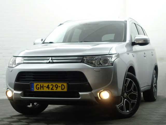 mitsubishi-outlander-2.0-phev-4wd-executive-edition-x-line-aut--camera--trekhaak--leder-interieur--navi--clima--cruise
