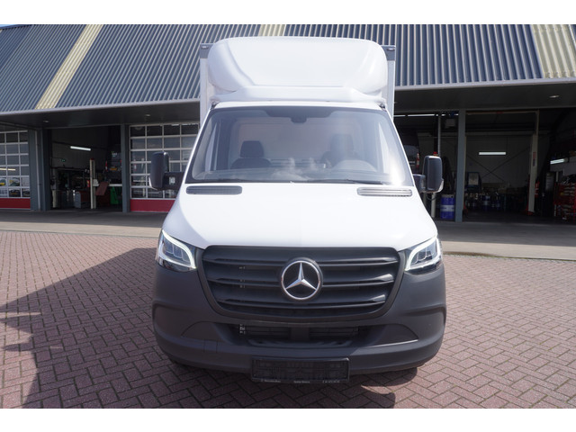Mercedes-Benz Sprinter 319 CDI 191PK Bakwagen met laadklep Automaat Nr. V068 | Airco | Cruise | Apple-Android