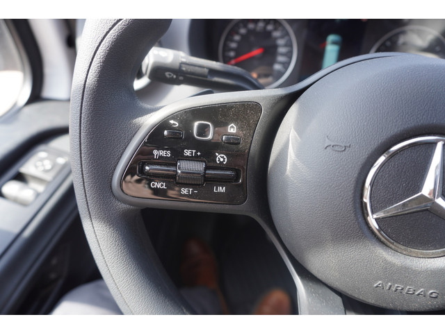 Mercedes-Benz Sprinter 319 CDI 191PK Bakwagen met laadklep Automaat Nr. V068 | Airco | Cruise | Apple-Android
