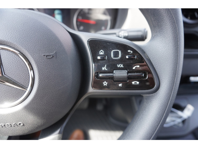 Mercedes-Benz Sprinter 319 CDI 191PK Bakwagen met laadklep Automaat Nr. V068 | Airco | Cruise | Apple-Android