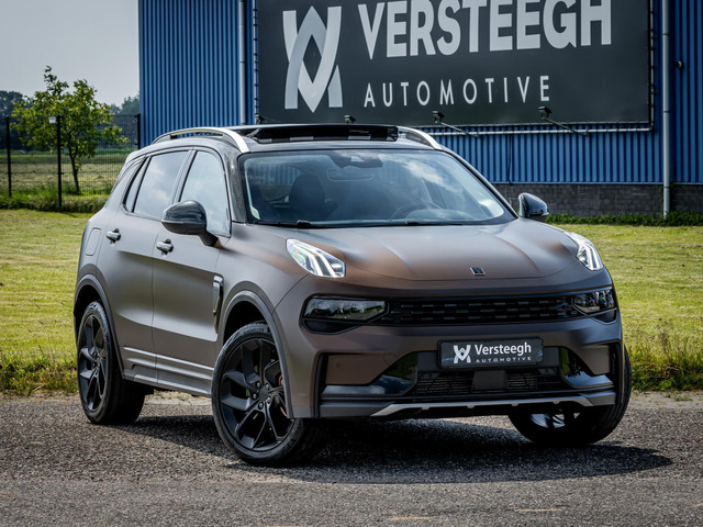 Lynk & Co 01 1.5 Plug-In Hybrid 262pk | Matt Grey | Blacked Out