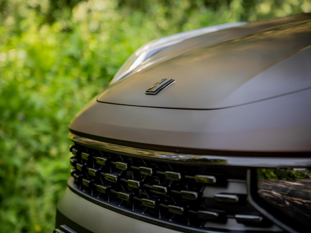 Lynk & Co 01 1.5 Plug-In Hybrid 262pk | Matt Grey | Blacked Out