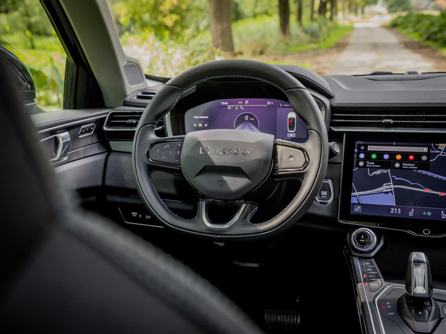 Lynk & Co 01 1.5 Plug-In Hybrid 262pk | Matt Grey | Blacked Out