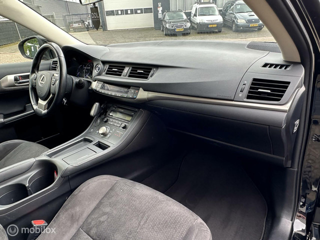 Lexus CT 200h AUTOMAAT, NETTE STAAT