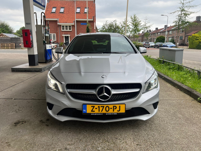 Mercedes-Benz CLA Shooting Brake 180 OrangeArt Edition AUTOMAAT-PANO-NAVI-ALLE OPTIE