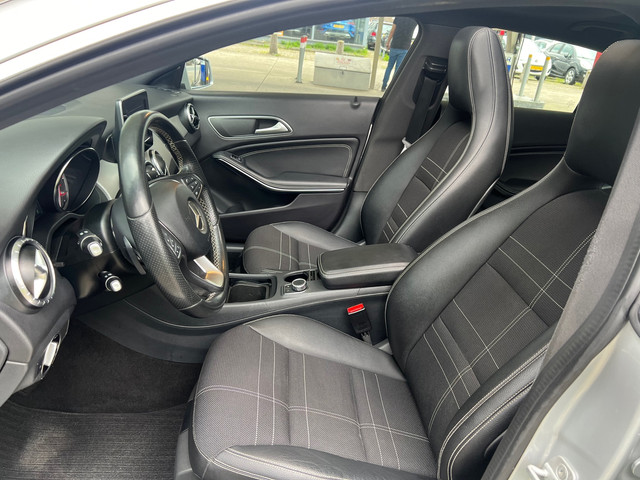 Mercedes-Benz CLA Shooting Brake 180 OrangeArt Edition AUTOMAAT-PANO-NAVI-ALLE OPTIE