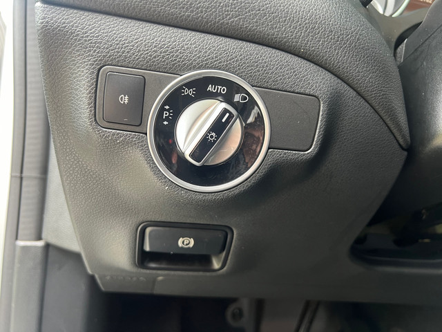 Mercedes-Benz CLA Shooting Brake 180 OrangeArt Edition AUTOMAAT-PANO-NAVI-ALLE OPTIE