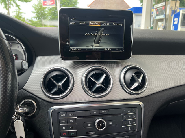 Mercedes-Benz CLA Shooting Brake 180 OrangeArt Edition AUTOMAAT-PANO-NAVI-ALLE OPTIE