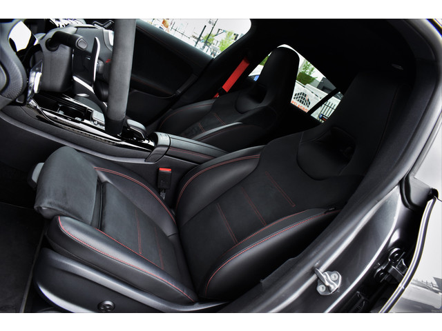 Mercedes-Benz CLA Shooting Brake AMG 45 S 4MATIC+ 422pk Automaat Premium Plus Virtual Carplay Keyless Cameras Alcantara Leer Lmv19