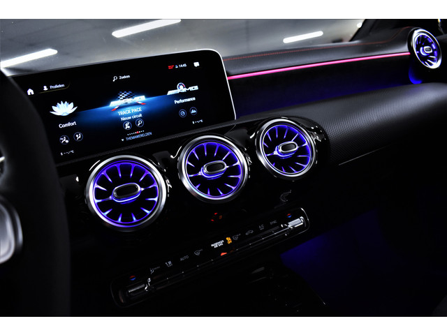 Mercedes-Benz CLA Shooting Brake AMG 45 S 4MATIC+ 422pk Automaat Premium Plus Virtual Carplay Keyless Cameras Alcantara Leer Lmv19