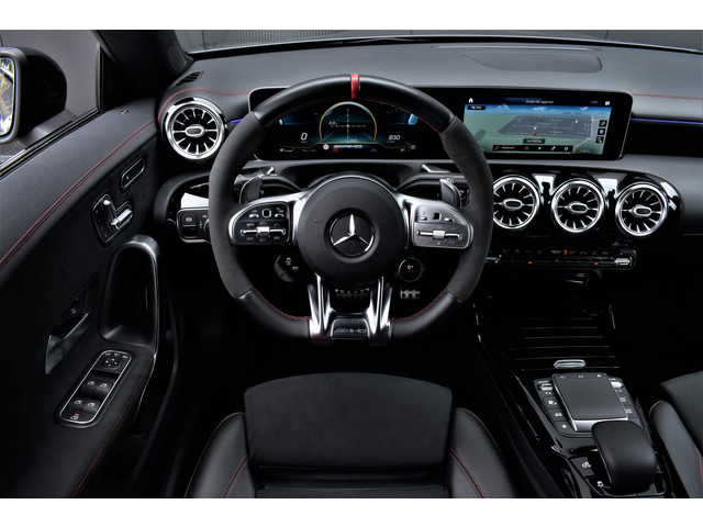 Mercedes-Benz CLA Shooting Brake AMG 45 S 4MATIC+ 422pk Automaat Premium Plus Virtual Carplay Keyless Cameras Alcantara Leer Lmv19