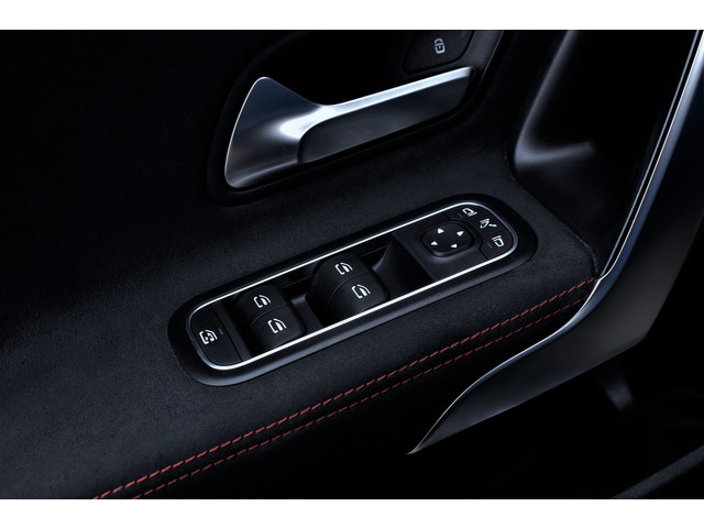 Mercedes-Benz CLA Shooting Brake AMG 45 S 4MATIC+ 422pk Automaat Premium Plus Virtual Carplay Keyless Cameras Alcantara Leer Lmv19