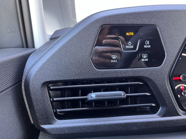 Volkswagen Caddy Cargo 2.0 TDI BPM vrij 4x uit voorraad leverbaar Airco Cruise controle Stuurwielbediening telefoonverbinding Houtenvloer Euro 6