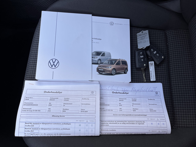 Volkswagen Caddy Cargo 2.0 TDI BPM vrij 4x uit voorraad leverbaar Airco Cruise controle Stuurwielbediening telefoonverbinding Houtenvloer Euro 6