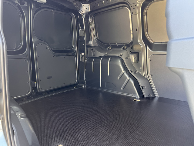 Volkswagen Caddy Cargo 2.0 TDI BPM vrij 4x uit voorraad leverbaar Airco Cruise controle Stuurwielbediening telefoonverbinding Houtenvloer Euro 6