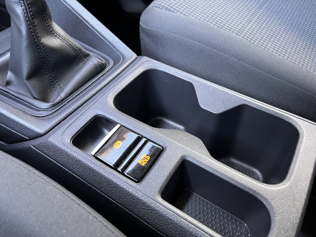 Volkswagen Caddy Cargo 2.0 TDI BPM vrij 4x uit voorraad leverbaar Airco Cruise controle Stuurwielbediening telefoonverbinding Houtenvloer Euro 6