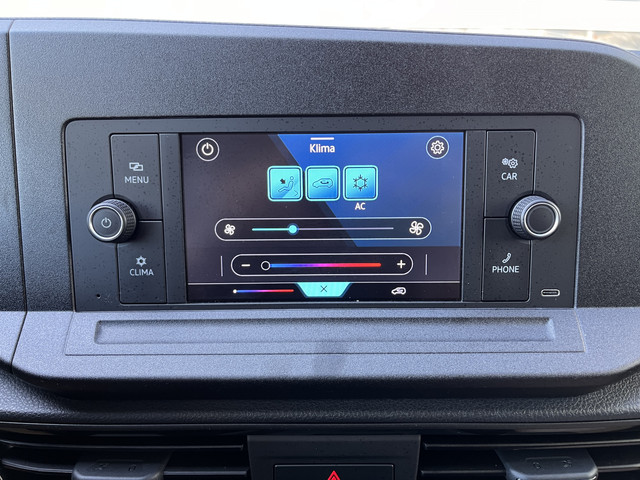 Volkswagen Caddy Cargo 2.0 TDI BPM vrij 4x uit voorraad leverbaar Airco Cruise controle Stuurwielbediening telefoonverbinding Houtenvloer Euro 6