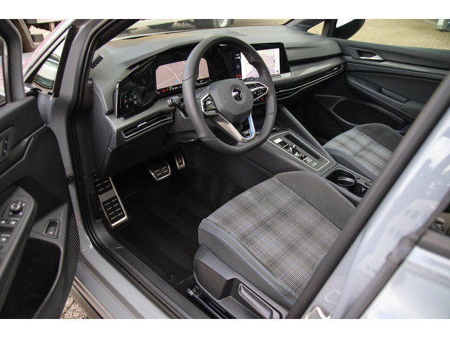 Volkswagen Golf 1.4 TSI PHEV GTE 245pk DSG! 1e|DLR|Panoramadak|Virtual Cockpit|IQ Light LED|Kuipstoelen|NAVI|CarPlay|ACC|Camera|18