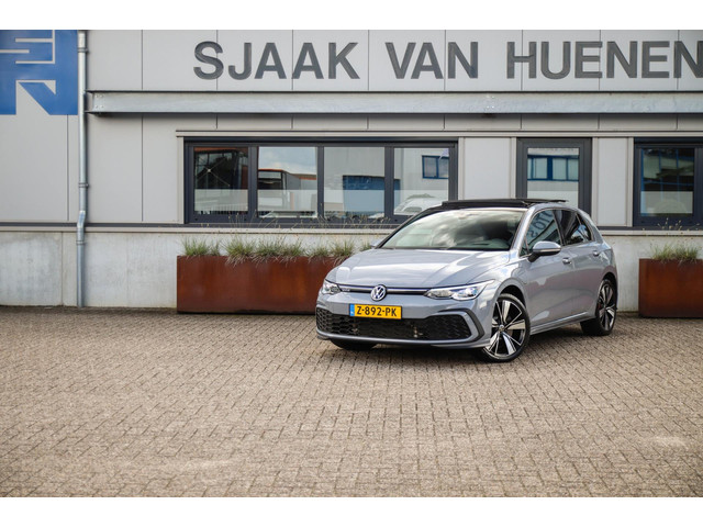 Volkswagen Golf 1.4 TSI PHEV GTE 245pk DSG! 1e|DLR|Panoramadak|Virtual Cockpit|IQ Light LED|Kuipstoelen|NAVI|CarPlay|ACC|Camera|18