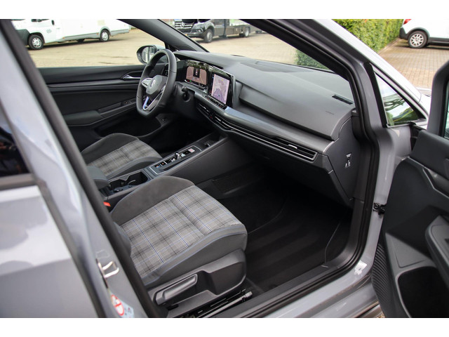 Volkswagen Golf 1.4 TSI PHEV GTE 245pk DSG! 1e|DLR|Panoramadak|Virtual Cockpit|IQ Light LED|Kuipstoelen|NAVI|CarPlay|ACC|Camera|18