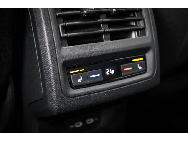 Volkswagen Golf 1.4 TSI PHEV GTE 245pk DSG! 1e|DLR|Panoramadak|Virtual Cockpit|IQ Light LED|Kuipstoelen|NAVI|CarPlay|ACC|Camera|18