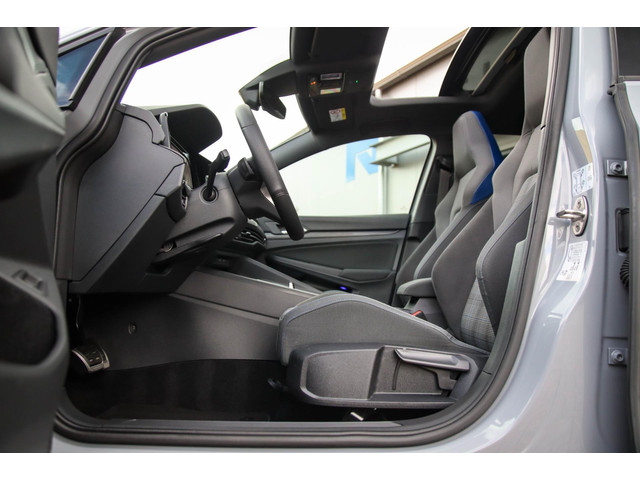 Volkswagen Golf 1.4 TSI PHEV GTE 245pk DSG! 1e|DLR|Panoramadak|Virtual Cockpit|IQ Light LED|Kuipstoelen|NAVI|CarPlay|ACC|Camera|18